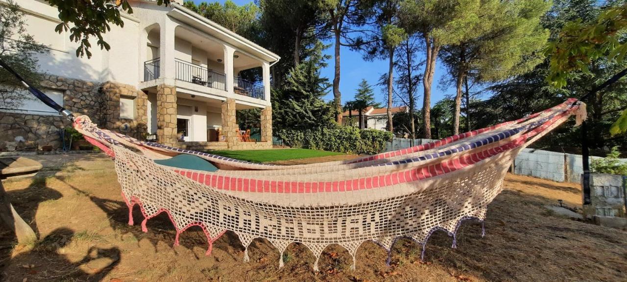 Entre Pinos Y Medusas Lägenhet Pedrezuela Exteriör bild