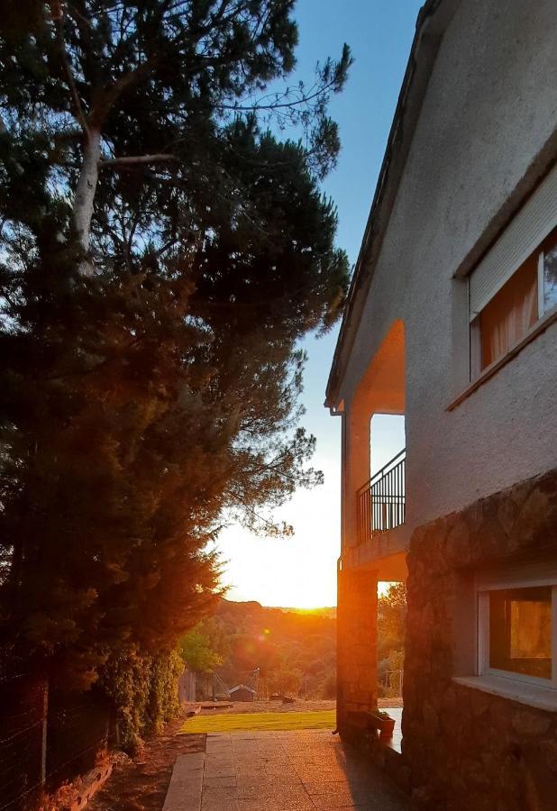 Entre Pinos Y Medusas Lägenhet Pedrezuela Exteriör bild